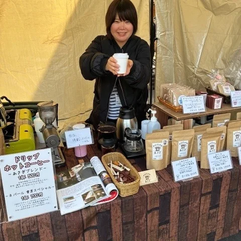 道の駅津かわげです！本日初出店✨
「手焙煎珈琲あさぎ」さんです！

ご来駅お待ちしております。

#道の駅
#津市おでかけ
#手焙煎珈琲あさぎ